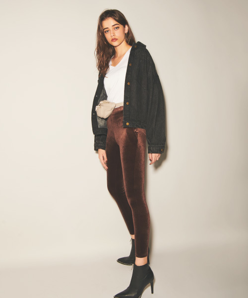 EGOIST(エゴイスト)の「ワイドスリーブデニムジャケット(デニムジャケット・レディース・ブラック/ブルー・FREE)」の8枚目の写真