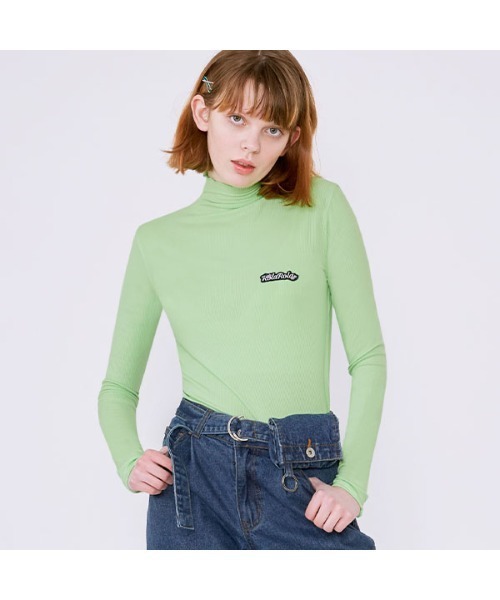 ROLAROLA(ロラロラ)の「『rola rola』BASIC HIGH-NECK T-SHIRT/ベーシックハイネック Tシャツ/カットソー(Tシャツ/カットソー・レディース・ライトグリーン/パープル/ピンク・FREE)」の2枚目の写真