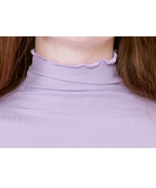 ROLAROLA(ロラロラ)の「『rola rola』BASIC HIGH-NECK T-SHIRT/ベーシックハイネック Tシャツ/カットソー(Tシャツ/カットソー・レディース・ライトグリーン/パープル/ピンク・FREE)」の19枚目の写真
