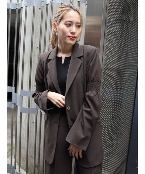 EMODA（エモダ）の「シャーリングスリーブジャケット（テーラードジャケット・レディース・ブラウン/その他/その他1・FREE）」の11枚目の写真