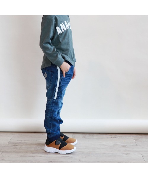 L.COPECK（エルコペック）の「[80-160]ニット風デニム切替ジョガーパンツ（デニムパンツ・キッズ・ネイビー/ブルー・150cm/110cm/130cm/120cm/90cm/100cm/160cm/140cm）」の7枚目の写真