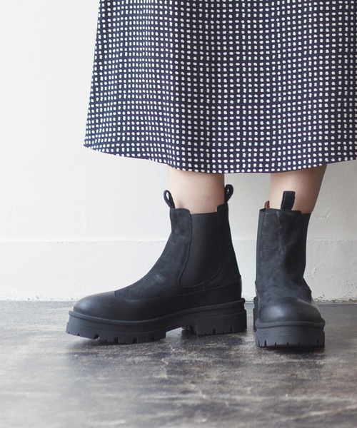 JVAM（ジェーヴィエーエム）の「【JVAM】CHUNKY CHELSEA BOOT（ブーツ・レディース・ブラック/カーキ・38/39/36/37）」の2枚目の写真