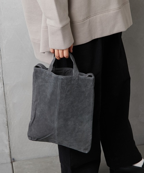 PUAL CE CIN(ピュアルセシン)の「PIGSUEDE TOTE SHOULDER/スエードトートショルダーバッグ(ショルダーバッグ・レディース・グレー/カーキ/イエロー・FREE)」の2枚目の写真