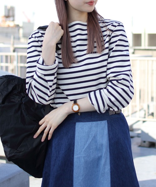 ORCIVAL（オーシバル）の「ORCIVAL/オーシバル　コットンロード　ボートネックシャツ　ボーダー #B211（Tシャツ/カットソー・レディース・ナチュラル/サンドベージュ/ブルーグレー/ホワイト/ネイビー/イエロー/イエロー系その他/パープル/ブラック/ベージュ/インディゴブルー/レッド・2/3）」の2枚目の写真