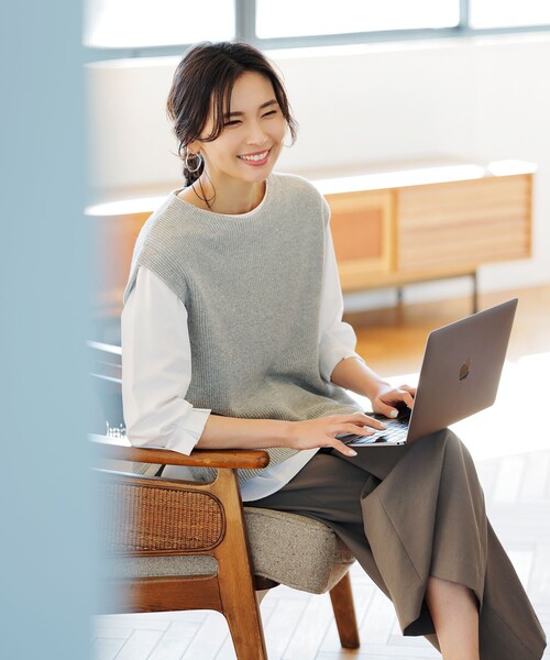 J.PRESS Ladies(J.プレス レディス)の「【洗える】シェルタリングドライオックス ワイドパンツ(その他パンツ・レディース・ベージュ系/ライトグレー系/ブラウン系・XS/S)」の4枚目の写真