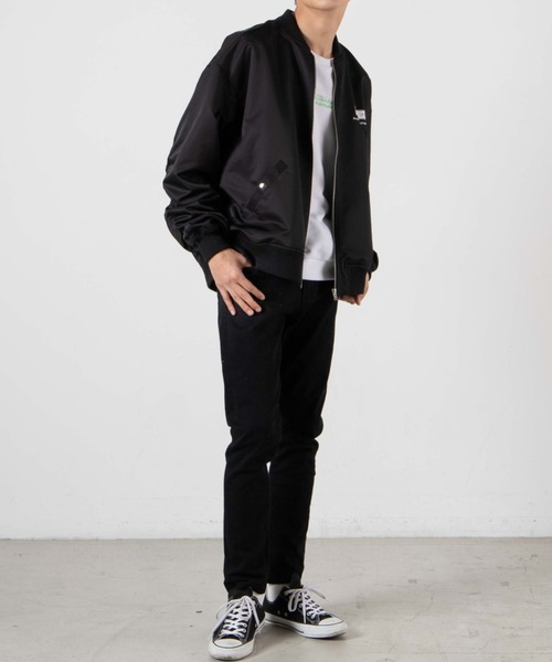 WEGO（ウィゴー）の「WEGO/フォトグラフィックMA－1（ミリタリージャケット・メンズ・ホワイト/ブラック・MEDIUM/LARGE）」の18枚目の写真