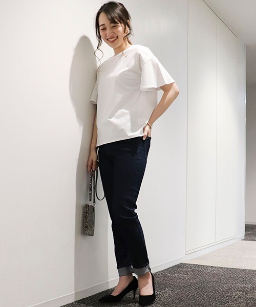 COMME CA ISM（コムサイズム）の「2WAY フレアスリーブ　Tシャツブラウス（Tシャツ/カットソー・レディース・ホワイト・MEDIUM/LARGE）」の3枚目の写真