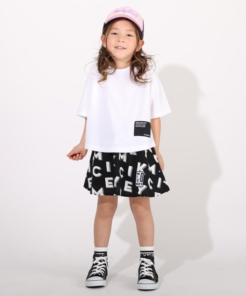 Disney(ディズニー)の「親子お揃い ディズニー イニシャル総柄スカート 3832K (トップス別売)(デニムスカート・キッズ・ブラック・130cm/140cm/120cm/100cm/110cm/90cm)」の4枚目の写真