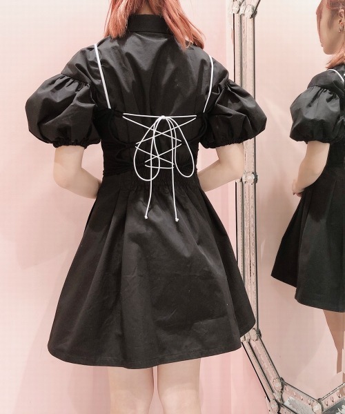 PAIN(ペイン)の「タックフレアシャツドレス(ワンピース・レディース・ブルー/ブラック/ベージュ/ホワイト・FREE)」の13枚目の写真