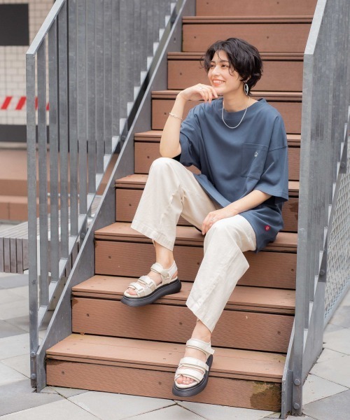 Dickies（ディッキーズ）の「【Dickies/ディッキーズ】チュニックワンピース/937797（ワンピース・レディース・ホワイト/ブルー/スミクロ・FREE）」の21枚目の写真