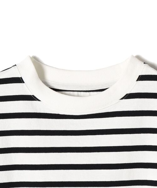 SHIPS（シップス）の「【WEB限定】ルーズシルエットボーダーTEE◇（Tシャツ/カットソー・レディース・ライトグレー/ネイビー/ブラック/オリーブ・LARGE/MEDIUM）」の5枚目の写真