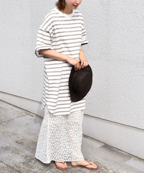 SHIPS（シップス）の「【WEB限定】ルーズシルエットボーダーTEE◇（Tシャツ/カットソー・レディース・ライトグレー/ネイビー/ブラック/オリーブ・LARGE/MEDIUM）」の14枚目の写真