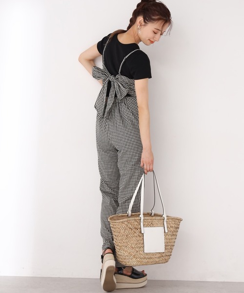 one after another NICE CLAUP（ワンアフターアナザーナイスクラップ）の「リネンバックリボンサロペット（サロペット/オーバーオール・レディース・アイボリー/ブラック/ブラック系その他・FREE）」の3枚目の写真