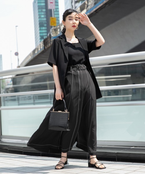 HARE（ハレ）の「ミニマルガマグチBAG(HARE)（ショルダーバッグ・レディース・ブラック/ブラック系その他・FREE）」の14枚目の写真