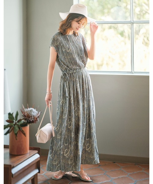 GeeRA（ジーラ）の「クリアヒールミュールサンダル（サンダル・レディース・ブラック/グリーン/アイボリー・SMALL/MEDIUM/LARGE/X-LARGE）」の11枚目の写真