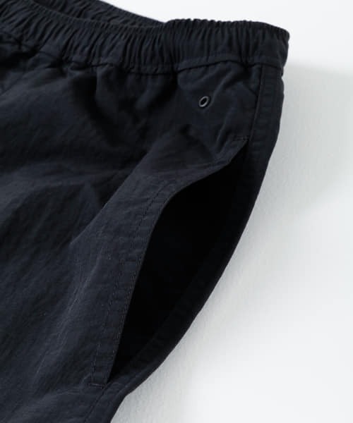 Speedo(スピード)の「【URBS別注】SPEEDO 別注Froggy Shorts(その他パンツ・メンズ・ブラック/ブルー・SMALL/MEDIUM/LARGE/X-LARGE)」の7枚目の写真