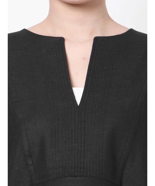 Ungrid(アングリッド)の「リネン混Vネックトップス(シャツ/ブラウス・レディース・アイボリー/ブラック・FREE)」の22枚目の写真