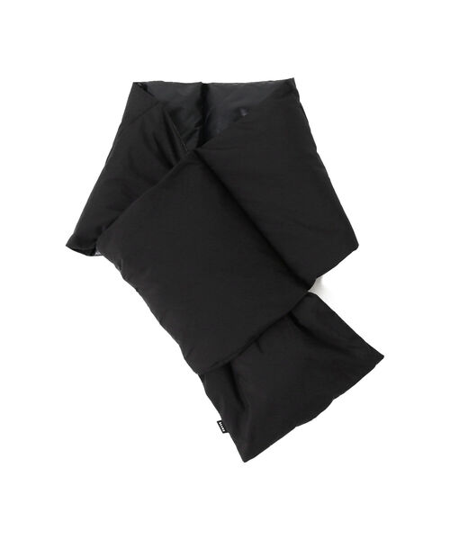 BEAMS（ビームス）の「BEAMS / リバーシブル ダウン マフラー（マフラー・メンズ・ホワイト/ブラック/ネイビー/イエロー・ONE SIZE）」の16枚目の写真