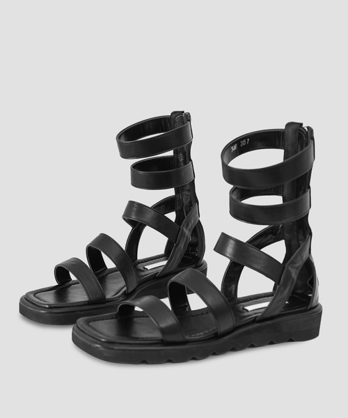 FOLLOWIN(フォロウィン)の「ストラップグラディエイターフラットサンダル(サンダル・レディース・ブラック/ブラウン・23.0cm/24.0cm/25.0cm)」の14枚目の写真