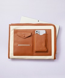 ACCOMMODE（アコモデ）の「ミニマルキャンバスパソコンケース（PC・タブレットケース・レディース）」
