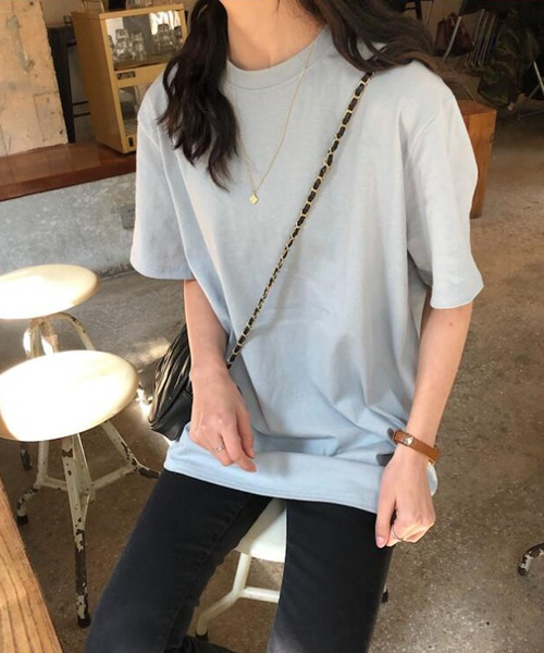 Bifrost(ビフレスト)の「無地ベーシッククルーネックTシャツ(Tシャツ/カットソー・レディース・ホワイト/ベージュ/ブルー/グレー・F)」の15枚目の写真