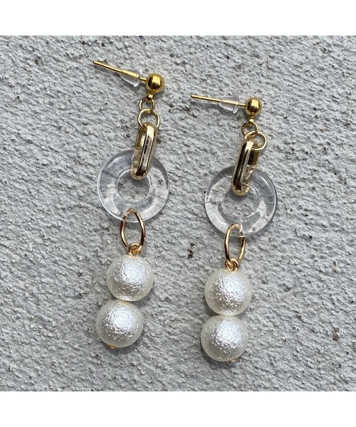 tone(トーン)の「【-lensa-】クリアリング×コットンパールの小ぶりピアス(MA)(ピアス(両耳用)・レディース・ゴールド・FREE)」の5枚目の写真