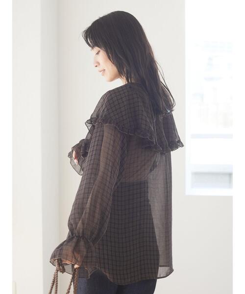 Sugar spoon（シュガースプーン）の「・SUGAR SPOON チェックラッフルチュニック＊（シャツ/ブラウス・レディース・ブラック/ベージュ/ブラウン・FREE）」の6枚目の写真