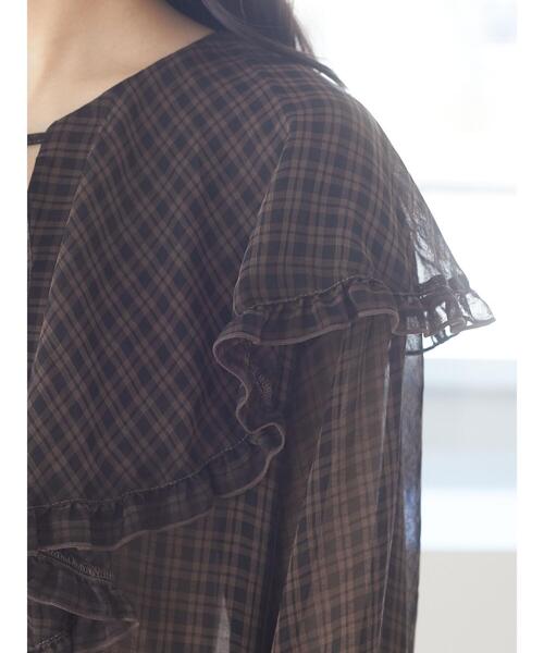 Sugar spoon（シュガースプーン）の「・SUGAR SPOON チェックラッフルチュニック＊（シャツ/ブラウス・レディース・ブラック/ベージュ/ブラウン・FREE）」の15枚目の写真