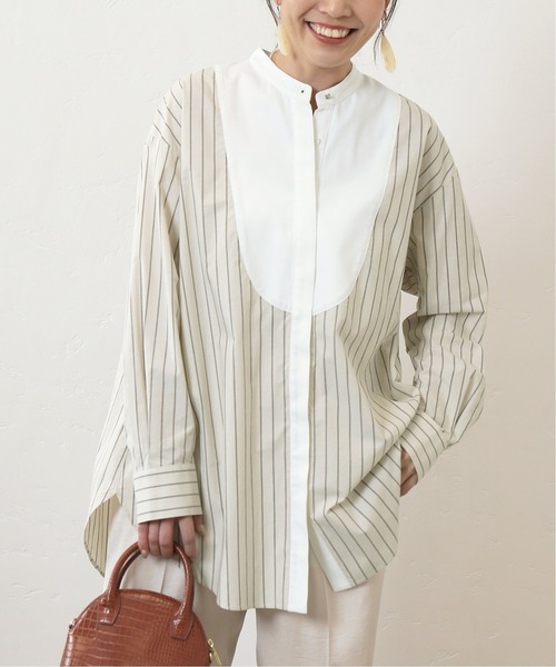 Simplicite(サンプリシテ)の「クレリック ブザム シャツ(シャツ/ブラウス・レディース・ベージュ/ブルー系その他・FREE)」の2枚目の写真