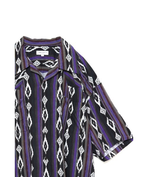 AMERICAN RAG CIE（アメリカンラグシー）の「イカットプリントウエスタンカウボーイオープンカラーシャツ（シャツ/ブラウス・メンズ・ブラック/オレンジ・L/M）」の5枚目の写真