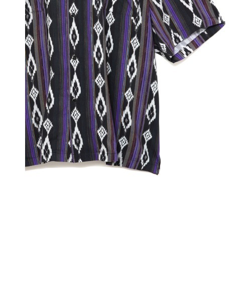 AMERICAN RAG CIE（アメリカンラグシー）の「イカットプリントウエスタンカウボーイオープンカラーシャツ（シャツ/ブラウス・メンズ・ブラック/オレンジ・L/M）」の6枚目の写真