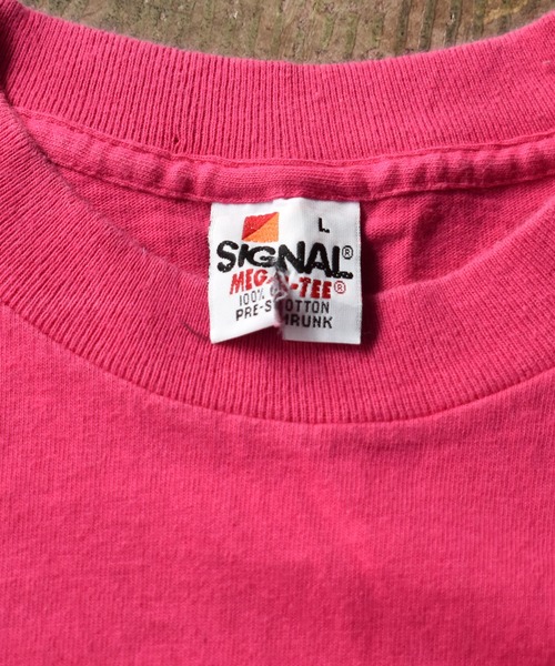 BENETTON (UNITED COLORS OF BENETTON)（ベネトンユナイテッドカラーズオブベネトン）の「【ヴィンテージ古着】90's BENETTON / ベネトン ロゴプリントＴシャツ USA製（Tシャツ/カットソー・メンズ・ピンク・LARGE）」の6枚目の写真