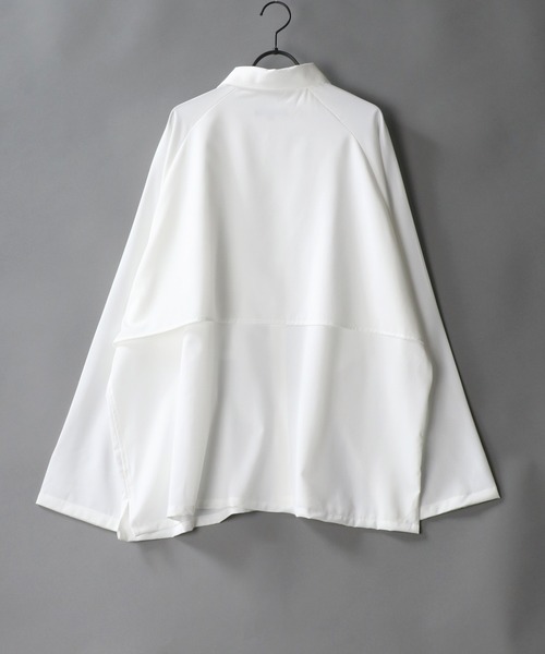 SITRY（シトリー）の「raglan sleeve wide trench shirt Jacket/ラグランスリーブ ワイド トレンチ シャツジャケット（シャツ/ブラウス・メンズ・ブラック/オフホワイト/ラベンダー/グレイッシュベージュ・M/L）」の17枚目の写真