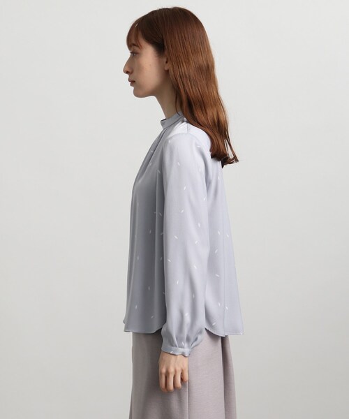 INDIVI(インディヴィ)の「◆【春カラー/洗える】幾何学ドット スタンドカラーブラウス(シャツ/ブラウス・レディース・ホワイト系6/ブラック系5/サックスブルー系5・38/36/15 /05/13/19/03/34/42/40)」の17枚目の写真