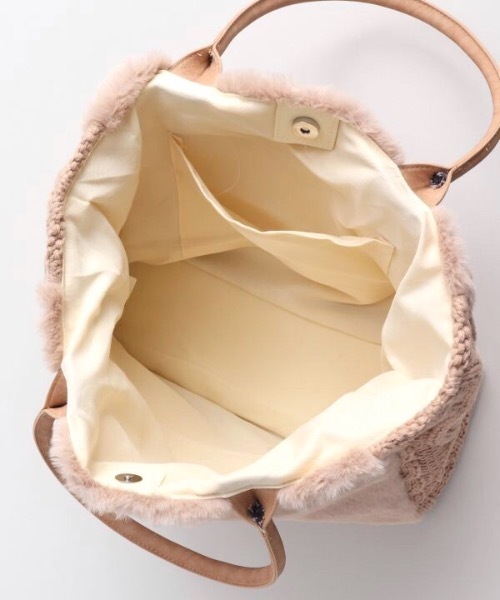 Kahiko(カヒコ)の「【Kahiko】ファーニットビーチバッグ(トートバッグ・レディース・ホワイト/ベージュ/ネイビー/ブラック/オフホワイト/ホワイト×グレー/グレー/カーキ・FREE)」の12枚目の写真