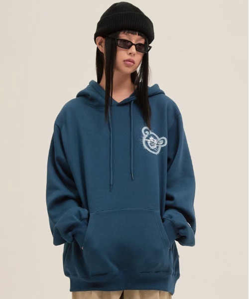 ISTKUNST(イストクンスト)の「【ISTKUNST】BEAR & SMILEY HOODIE / イストクンスト ベアー アンド スマイリー フーディー(パーカー・メンズ・ホワイト/ライトグレー/ブラック/ブルー・SMALL/MEDIUM/LARGE)」の4枚目の写真
