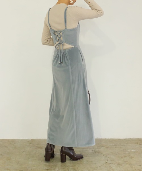 RANDA(ランダ)の「マーメイドキャミソールワンピース(ワンピース・レディース・ブラウン/ブルー/クリーム・1/0)」の3枚目の写真