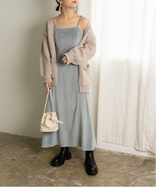 RANDA(ランダ)の「マーメイドキャミソールワンピース(ワンピース・レディース・ブラウン/ブルー/クリーム・1/0)」の5枚目の写真