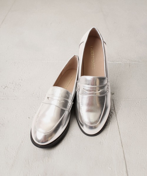 LibertyDoll（リバティードール）の「LibertyDoll 美シルエットコインローファー（ローファー・レディース・ブラック/ダークブラウン/ブラウン/レッド/シルバー/ブラック系その他/キャメル/ワイン/ダークブラウン系/ブラック系その他2/ブラウン系その他・LL/3L/S/M/L/SS）」の11枚目の写真