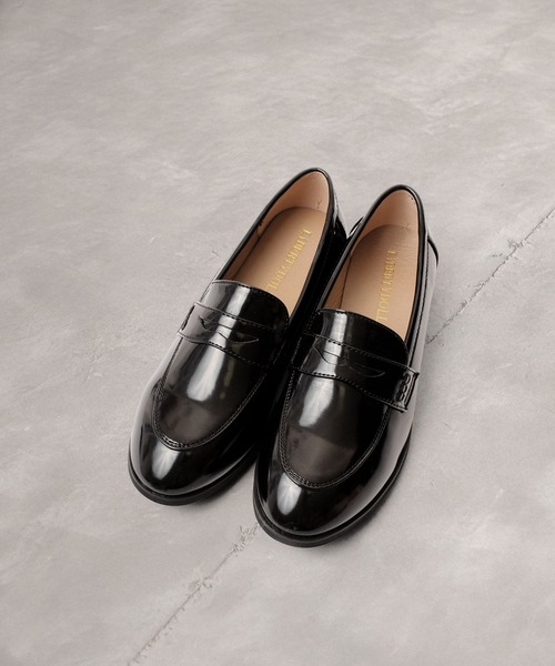 LibertyDoll（リバティードール）の「LibertyDoll 美シルエットコインローファー（ローファー・レディース・ブラック/ダークブラウン/ブラウン/レッド/シルバー/ブラック系その他/キャメル/ワイン/ダークブラウン系/ブラック系その他2/ブラウン系その他・LL/3L/S/M/L/SS）」の2枚目の写真