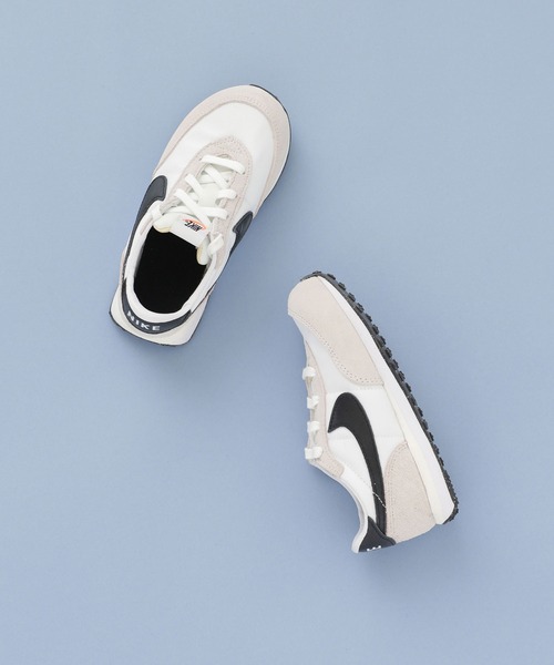 NIKE(ナイキ)の「NIKE/Nike Waffle Trainer 2(スニーカー・キッズ・ブラック/ホワイト・16/14/15 )」の2枚目の写真