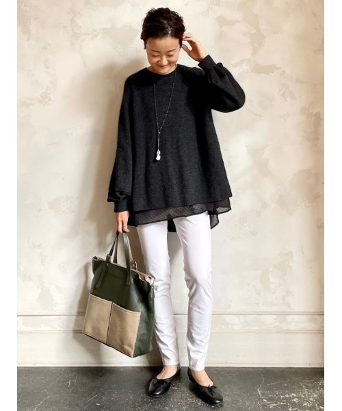 BEARDSLEY（ビアズリー）の「レイヤード風スタイルが簡単に楽しめるラクーン混ドットコンビニット（ニット/セーター・レディース・ベージュ/ダークグレー・FREE）」の14枚目の写真