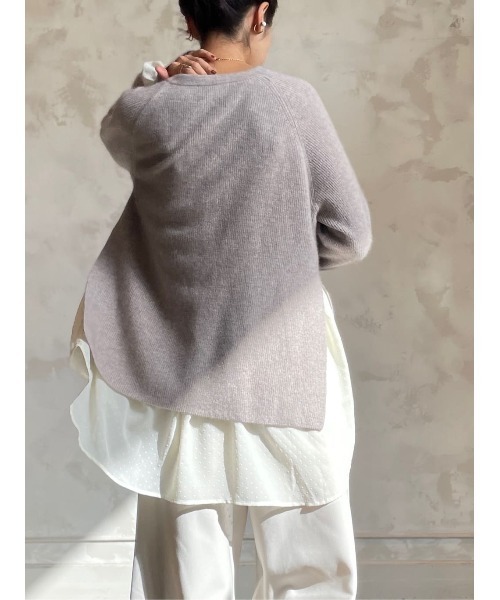 BEARDSLEY（ビアズリー）の「レイヤード風スタイルが簡単に楽しめるラクーン混ドットコンビニット（ニット/セーター・レディース・ベージュ/ダークグレー・FREE）」の19枚目の写真