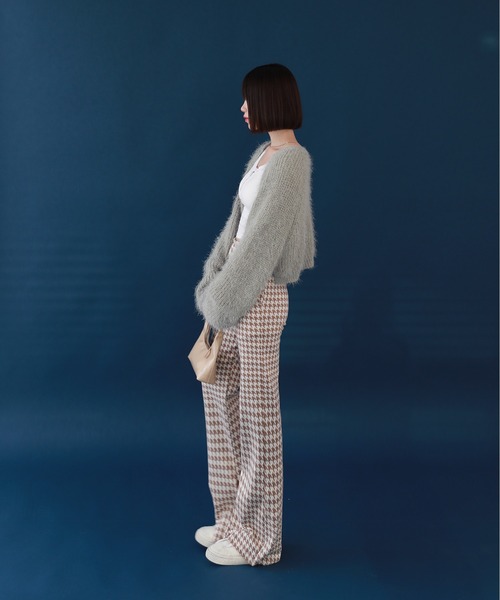 by muni:r（バイ ムニール）の「クロップボレロニットカーディガン（カーディガン/ボレロ・レディース・ベージュ/ミント/チャコール・FREE）」の10枚目の写真