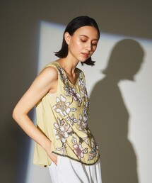 GRACE CLASS | フラワー刺繍ノースリーブ(タンクトップ)