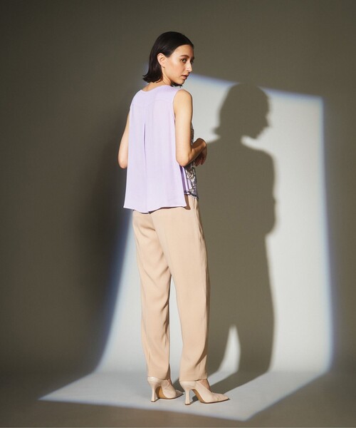 GRACE CLASS（グレースクラス）の「フラワー刺繍ノースリーブ（タンクトップ・レディース・イエロー/ラベンダー・36）」の16枚目の写真