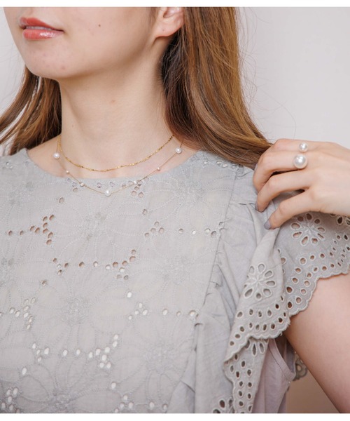 flower（フラワー）の「ドロップパールネックレス（ネックレス・レディース・ゴールド・FREE）」の14枚目の写真