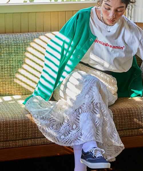 coen（コーエン）の「USAコットン裏毛スウェットミディアム丈カーディガン（WEB限定カラー）（カーディガン/ボレロ・レディース・オフホワイト/ケリー/ネイビー/グレー・FREE）」の5枚目の写真