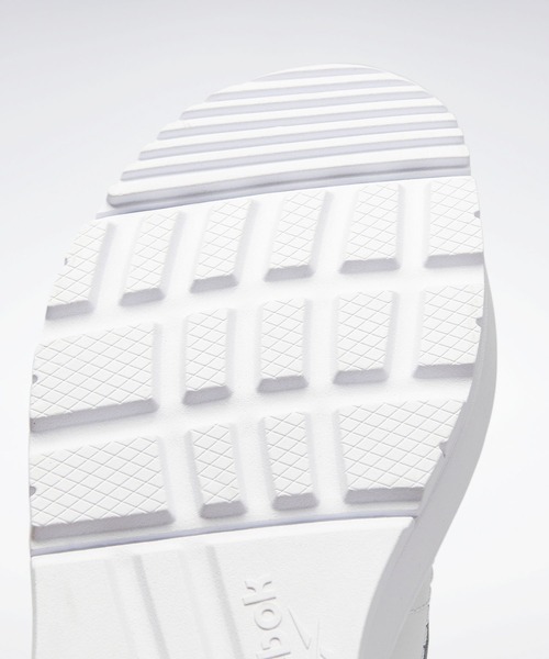 Reebok（リーボック）の「クラブシー / Club C Double Geo（スニーカー・レディース・アイボリー/ホワイト×ホワイト・22.5cm/23.5cm/24.5cm/25.5cm/23.0cm/24.0cm/25.0cm/26.0cm/22.0cm）」の17枚目の写真