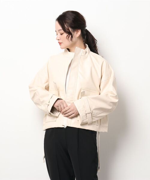 nemne store(ネンネストア)の「ショート丈フェイクレザーブルゾン(ブルゾン・レディース・アイボリー/ブラック・フリー)」の7枚目の写真